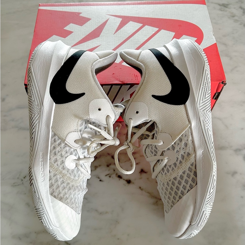 Nike Women’s HyperSpeed Court Volleyball shoes